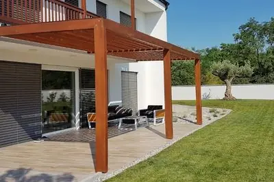 custom timber pergola Sydney