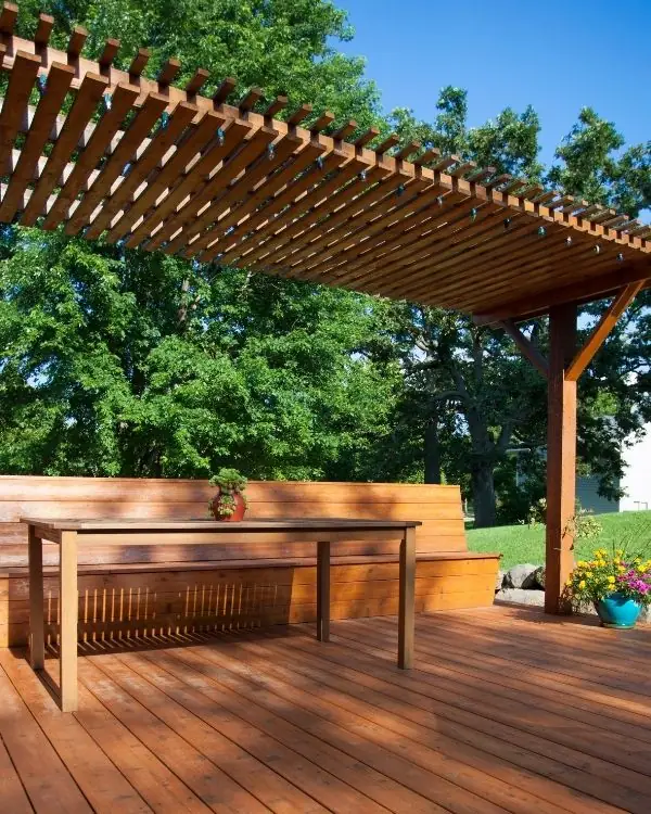 timber deck and pergola builder Sydney
